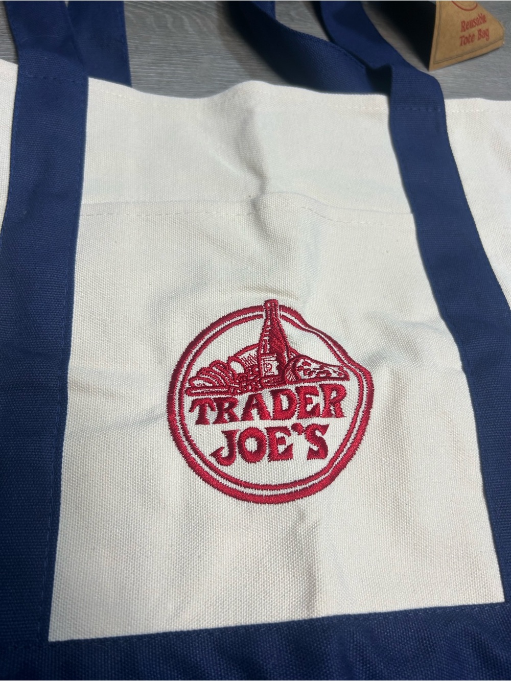 Trader Joe’s Canvas Tote Shopping Bag - LARGE CLASSIC NAVY BLUE - NEW with TAGS - Picture 2 of 8